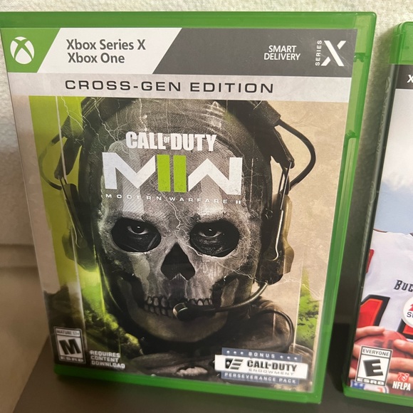 Gold Rush Special Edition X Box One X 500 gb Console - Picture 3 of 14